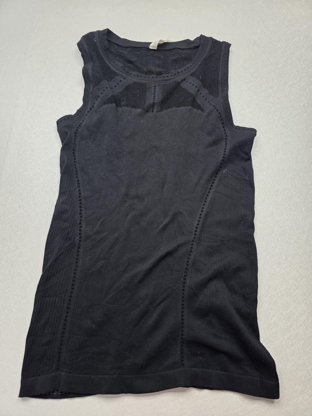 Athleta Oxygen Seamless Tank Top Black - Size S